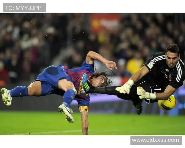 当足球巨星不再严肃赛场爆笑搞怪瞬间全程高能欢乐不断